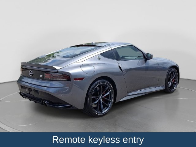 Used 2024 Nissan Z Performance w/ Floor Mat Package RWD image 7