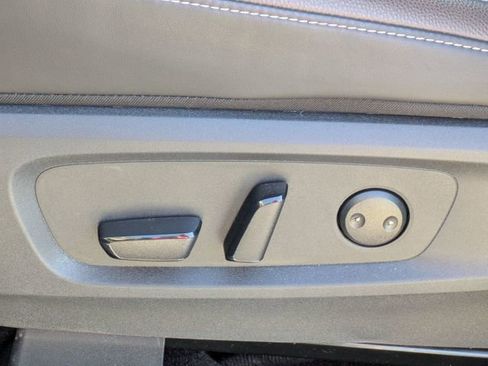 New 2025 Nissan Pathfinder Platinum w/ Cargo Package image 16