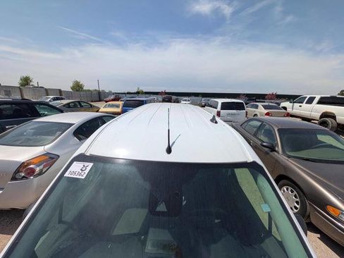 Used 2020 Ford Transit Connect XL FWD image 10