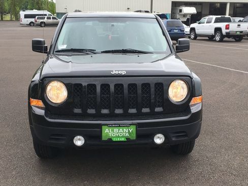 Used 2016 Jeep Patriot Sport w/ Power Value Group AWD/4WD image 10