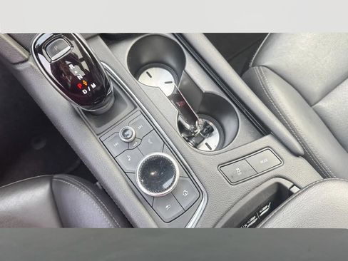 Used 2021 Cadillac XT5 Premium Luxury image 23