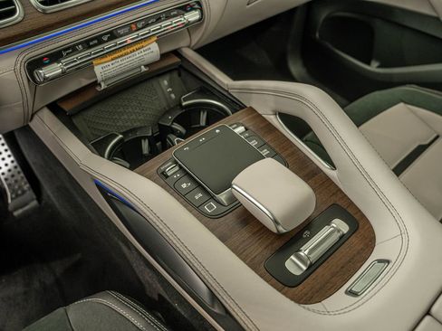 New 2026 Mercedes-Benz GLE 53 AMG 4MATIC image 30