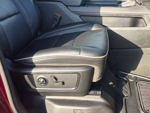 Used 2023 RAM 1500 Limited w/ Body Color Bumper Group AWD/4WD image 28