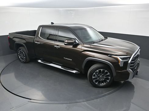 Used 2023 Toyota Tundra Limited w/ Power Package AWD/4WD image 35