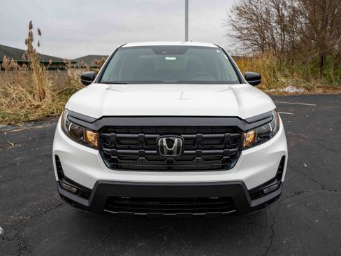 New 2026 Honda Ridgeline Sport image 2