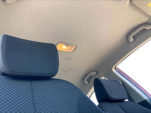 Used 2010 Hyundai Accent GS image 13