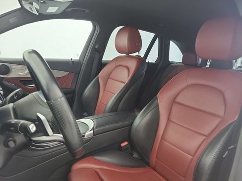 Used 2022 Mercedes-Benz GLC 300 w/ AMG Line image 18