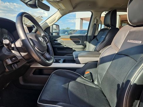 Used 2024 RAM 3500 Laramie w/ Safety Group AWD/4WD image 14