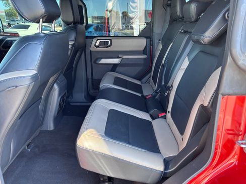 Used 2022 Ford Bronco Wildtrak AWD/4WD image 16