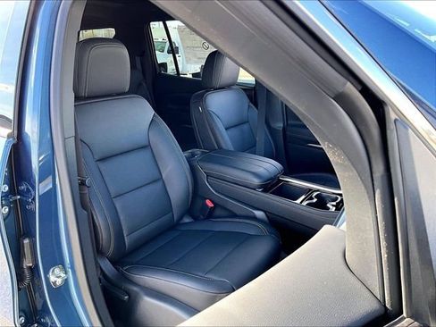 New 2026 Chevrolet Traverse LT w/ Sun and Wheel Package AWD/4WD image 31