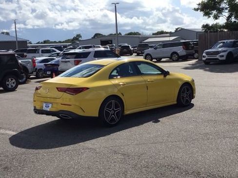 Used 2020 Mercedes-Benz CLA 250 4MATIC image 5