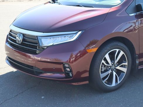 Used 2021 Honda Odyssey Touring image 6