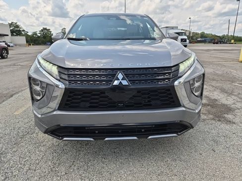 Used 2024 Mitsubishi Eclipse Cross SEL AWD/4WD image 2