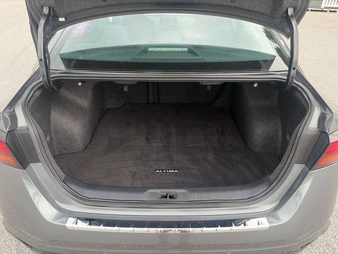 Used 2022 Nissan Altima 2.5 SV FWD image 22
