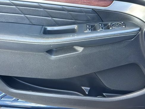 Certified 2017 Ford Explorer Platinum AWD/4WD image 18