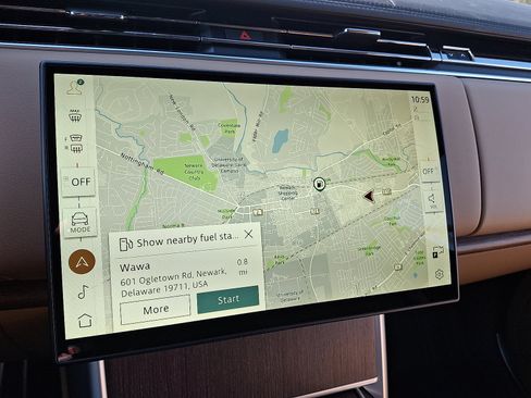 New 2026 Land Rover Range Rover Long Wheelbase SE image 7