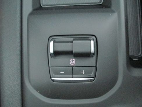 New 2026 GMC Sierra 2500 AT4 w/ AT4 Premium Plus Package AWD/4WD image 21