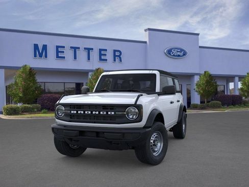New 2025 Ford Bronco 4-Door AWD/4WD image 35