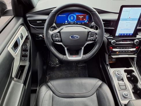 Used 2022 Ford Explorer ST w/ Equipment Group 401A image 13