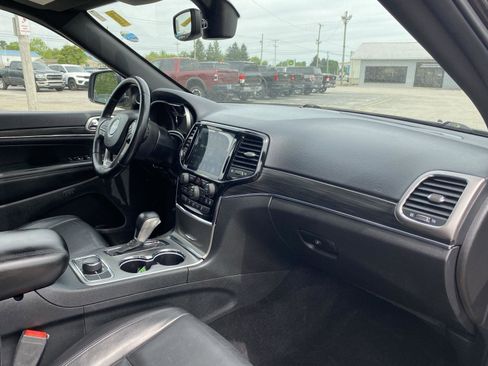 Used 2020 Jeep Grand Cherokee Limited AWD/4WD image 40
