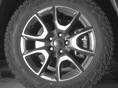 Used 2025 Jeep Compass Trailhawk AWD/4WD image 13