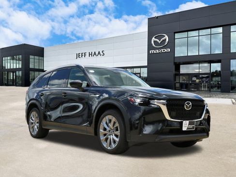 Used 2026 MAZDA CX-90 3.3 Turbo w/ Preferred Package AWD/4WD image 4