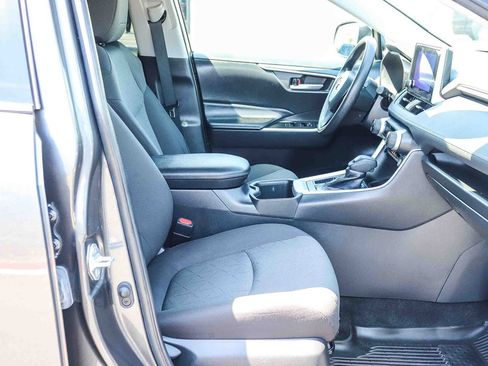 Certified 2023 Toyota RAV4 XLE FWD image 20