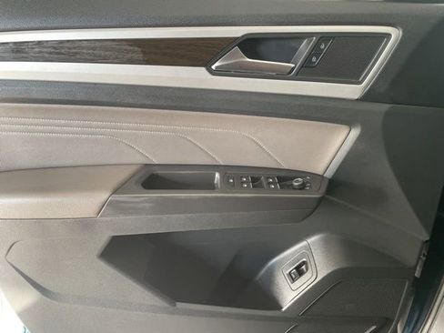 Used 2022 Volkswagen Atlas SE image 31