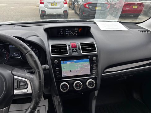 Used 2017 Subaru Forester 2.5i Limited AWD/4WD image 14