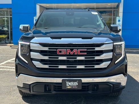 New 2026 GMC Sierra 1500 SLE w/ Preferred Package image 2