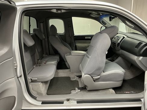 Used 2009 Toyota Tacoma 4x4 Access Cab V6 image 31