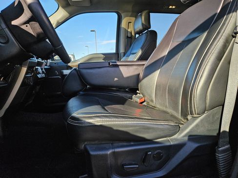 Used 2021 Ford F350 Lariat w/ Lariat Ultimate Package AWD/4WD image 17