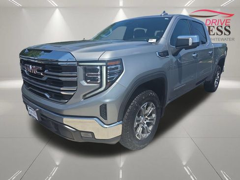 Certified 2024 GMC Sierra 1500 SLT AWD/4WD image 4