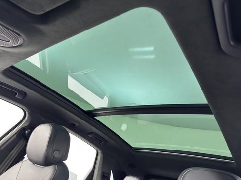 Used 2024 Porsche Cayenne S w/ Premium Package Plus image 12