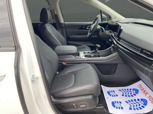 New 2026 Kia Carnival SX Prestige image 40