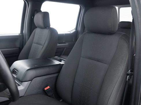 Used 2018 Ford F150 XLT w/ Equipment Group 302A Luxury image 29