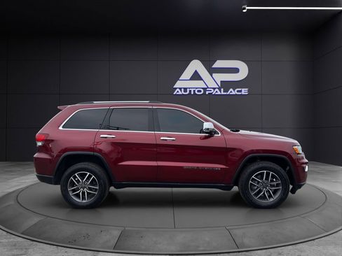 Used 2021 Jeep Grand Cherokee Limited w/ Luxury Group II image 8