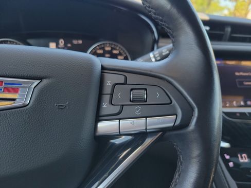Certified 2023 Cadillac XT6 Premium Luxury AWD/4WD image 29