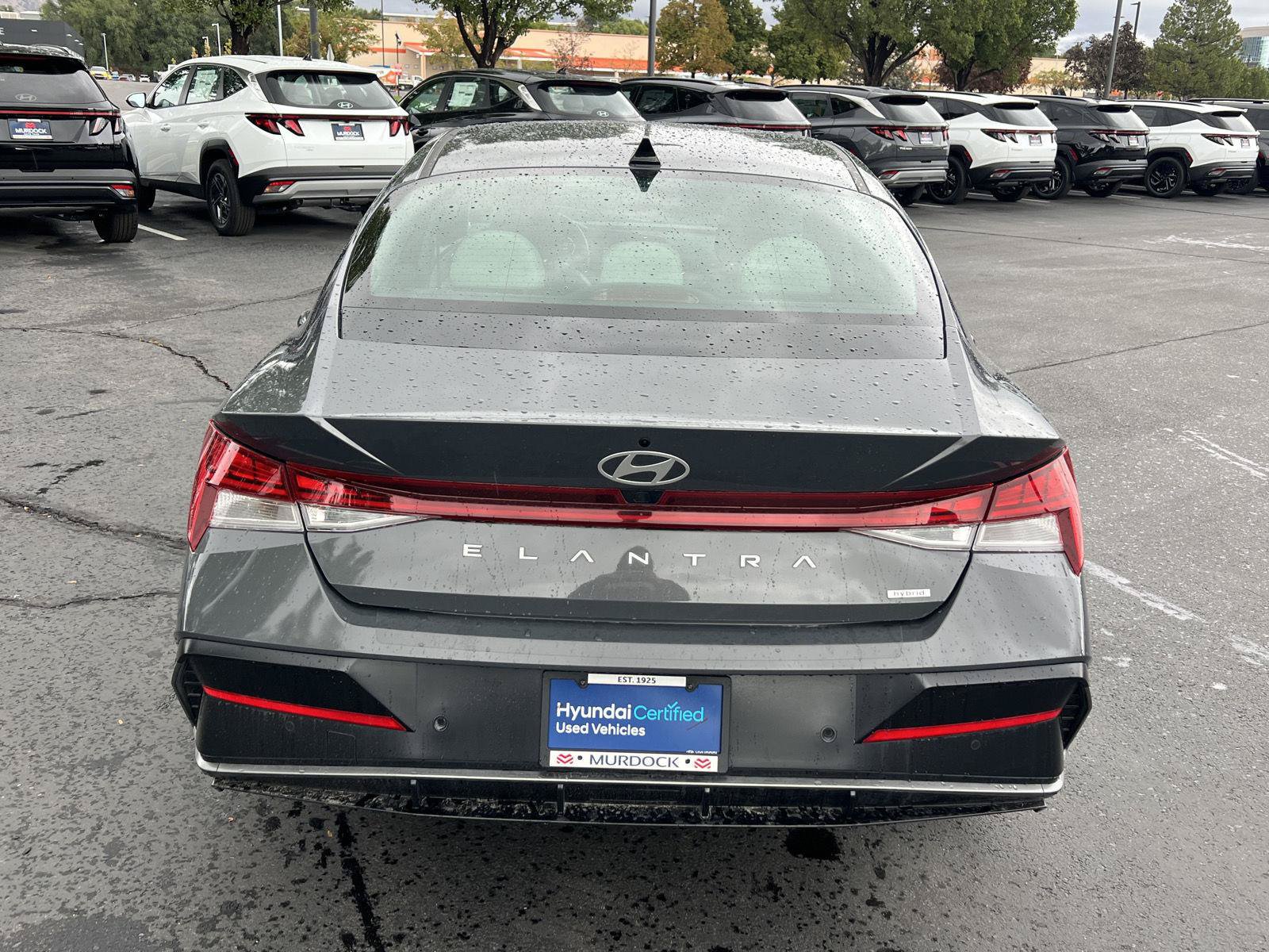 Certified 2024 Hyundai Elantra Limited FWD image 17