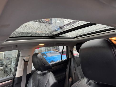 Used 2022 Toyota Highlander Platinum image 15