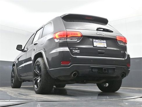 Used 2014 Jeep Grand Cherokee Overland w/ Advanced Technology Group image 54
