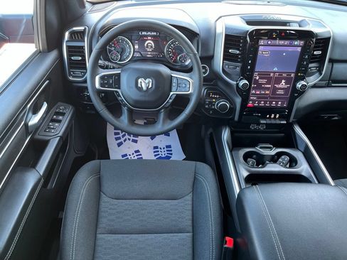 Used 2025 RAM 1500 Big Horn AWD/4WD image 12