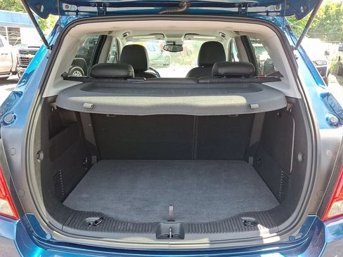 Certified 2020 Chevrolet Trax LT w/ LT Convenience Package AWD/4WD image 28