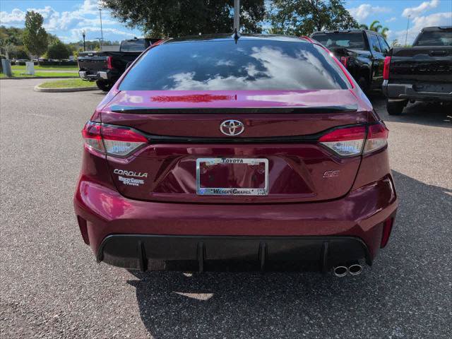 Certified 2026 Toyota Corolla SE w/ SE Package FWD image 5