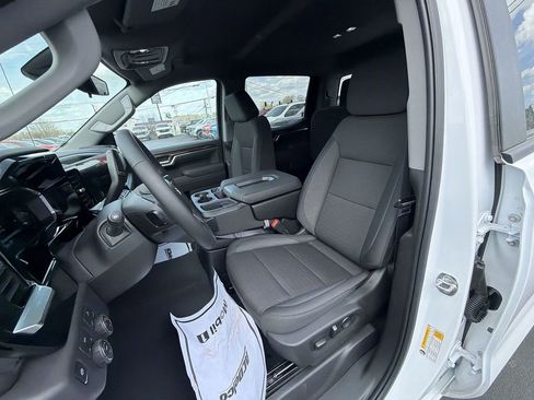 New 2026 Chevrolet Silverado 1500 LT image 17