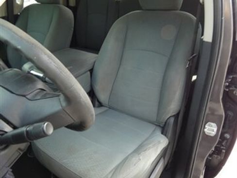 Used 2018 RAM 1500 Express RWD image 38