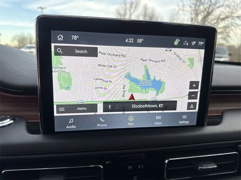 Used 2023 Lincoln Aviator Reserve w/ Equipment Group 201A image 18