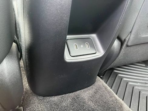 Used 2026 Hyundai Elantra Limited FWD image 26