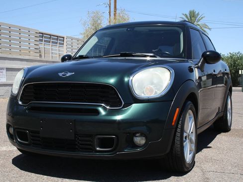 Used 2011 MINI Cooper Countryman S FWD image 8