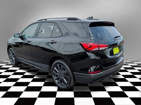 Used 2023 Chevrolet Equinox RS AWD/4WD image 10